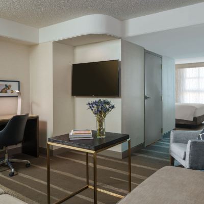 Executive Suite Renaissance Los Angeles Airport Hotel Promo Code