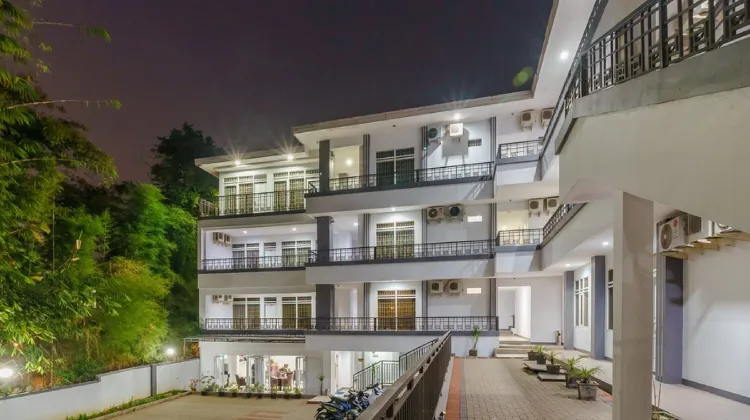 RedDoorz Plus Near Sukajadi 2 外観