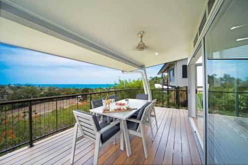 Oleander Holiday Home - Airlie Beach Holiday Home