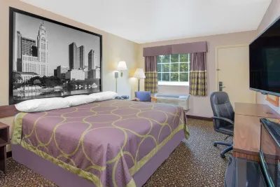 Super 8 by Wyndham Ashland Hoteles en 