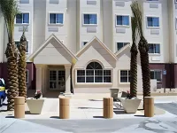Microtel Inn & Suites by Wyndham Ciudad Juarez/US Consulate Hotel a 