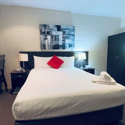 Deluxe Room-Pet Friendly Mildura Riverview Motel Promo Code