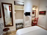 Marfa House Fronteriza--Central and Accessible