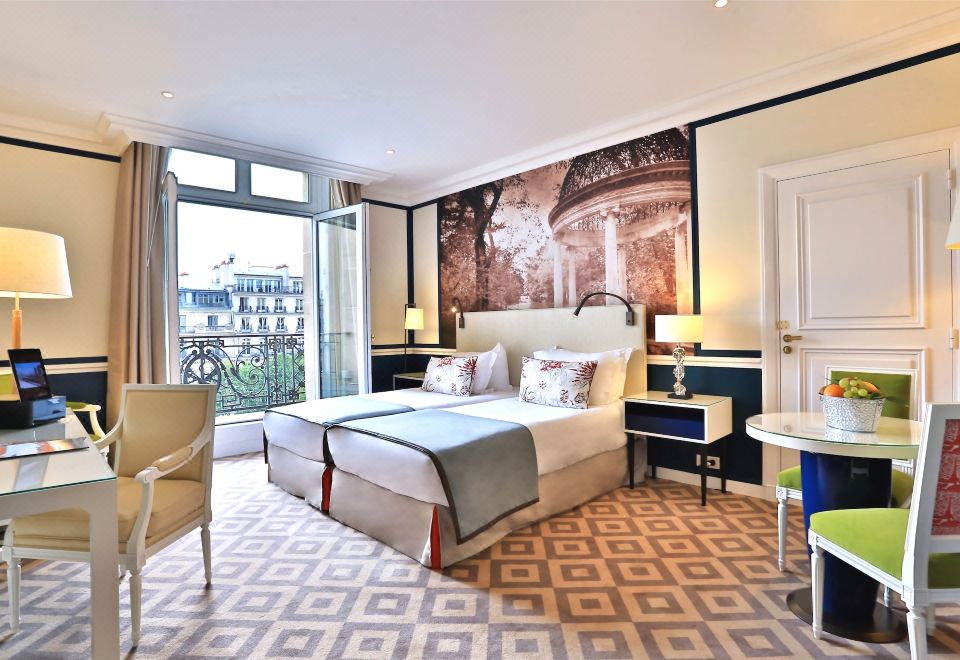 Fraser Suites le Claridge Champs-ElyséesPremier Suite