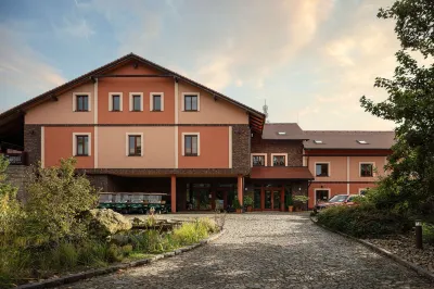 Golf & Spa Kunětická Hora Hotels in 