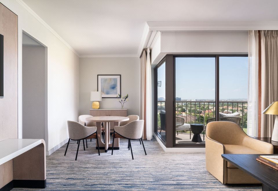 尊贵别墅套房，别墅，1特大床，梳化床，高尔夫景观