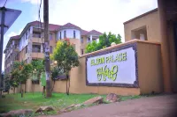 Elgon Palace Hotel Mbale Hôtels à : 