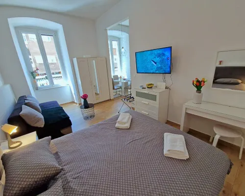 Lola's Place Hotéis em Rijeka