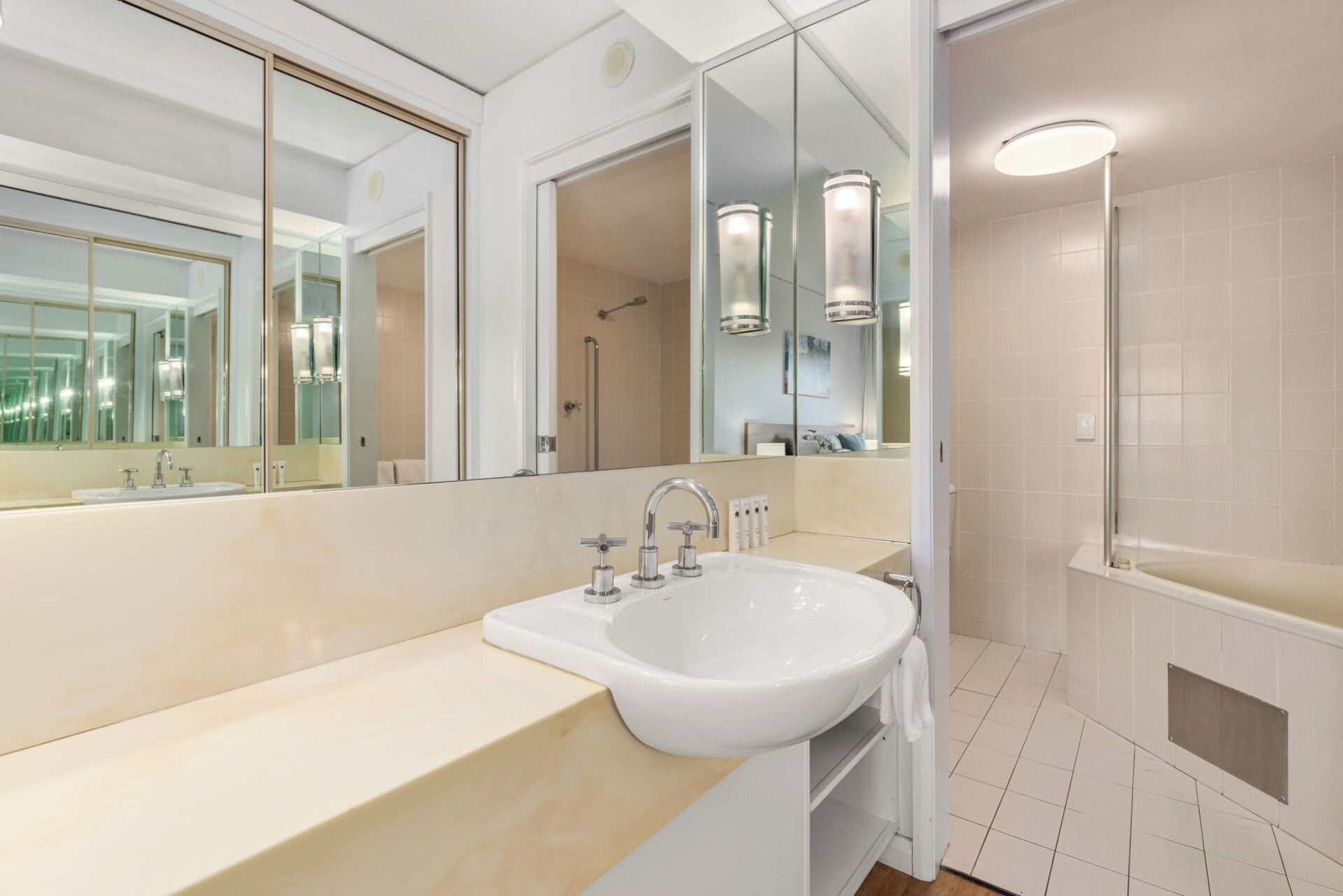 两卧室公寓（SPA）