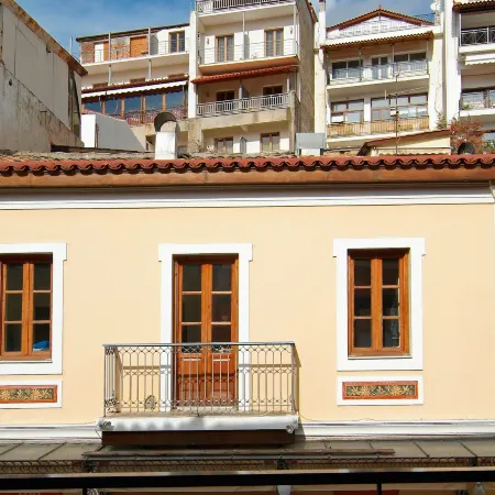 Hotel Varonos