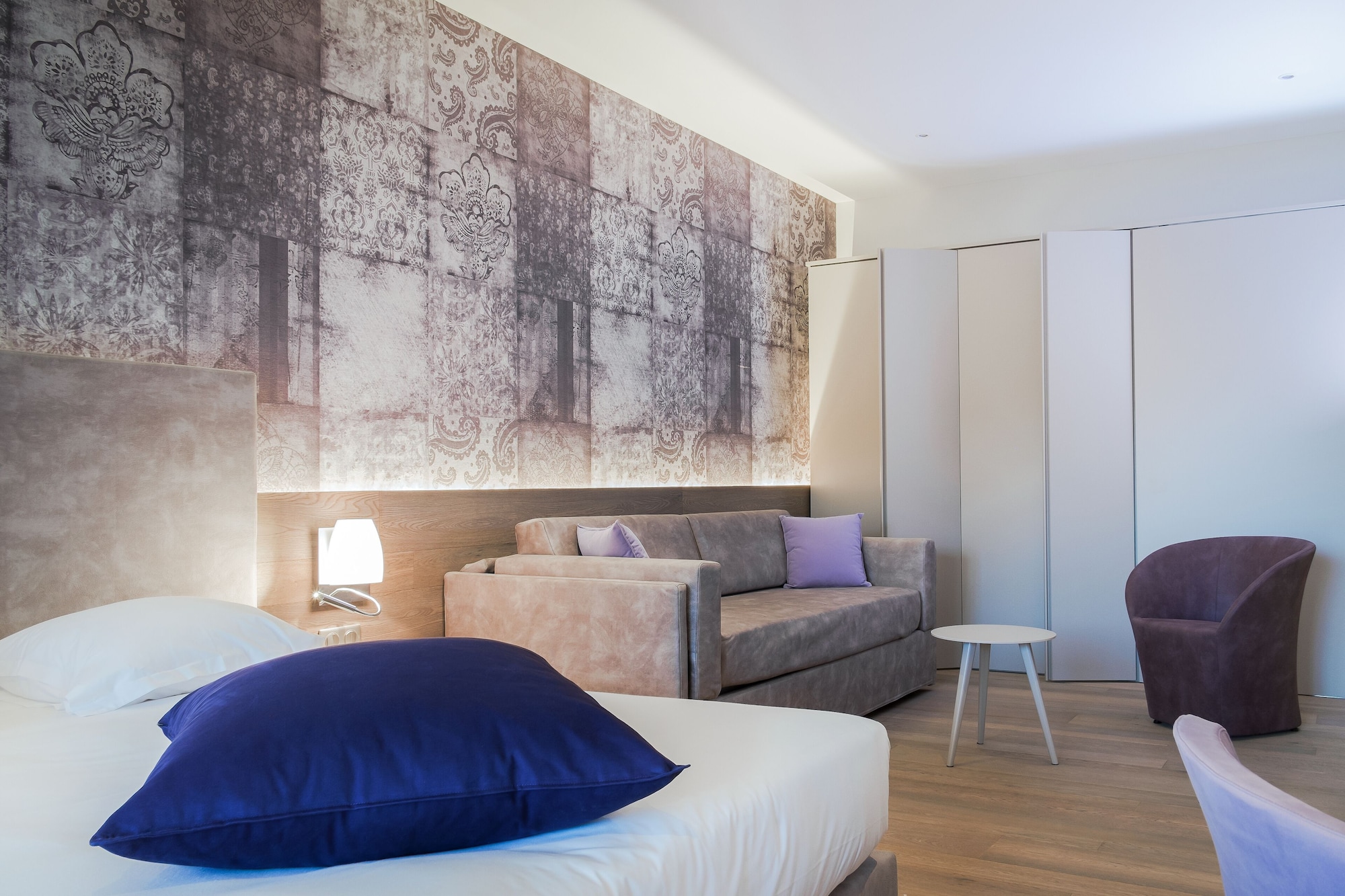 带公园景观的高级套房