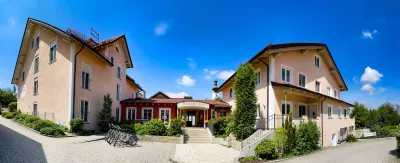 Gästehaus Zehmerhof Bei Erding Hotels in 