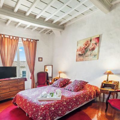 Double Room (Framboise) L'Orangerie Promo Code