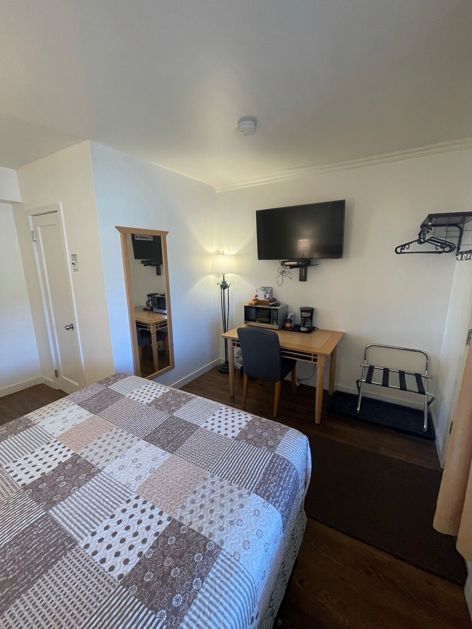 标准房， 1 间卧室， 山景， 山腰