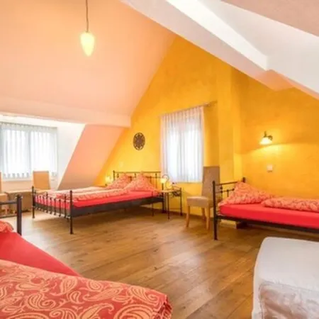 Arndt Hotel Garni Отели в г. Руст