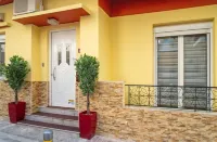 Cool Style Private Apartments Hotels in Dafni