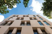 Urban Nest - Suites & Apartments Отели в г. 