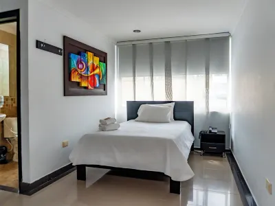 Hotel Andinos Plaza Pitalito Hotele w: 