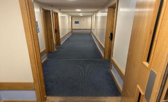 Travelodge Pembroke Dock - Housity