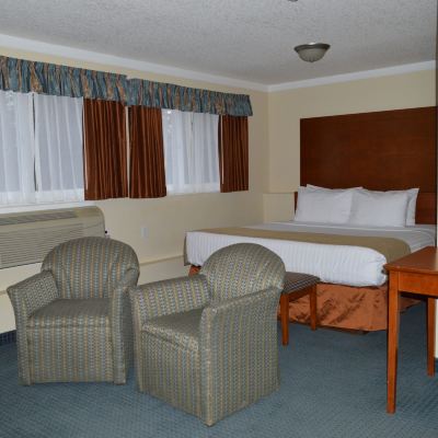 Superior King Room with Fireplace Hinton Lodge Promo Code