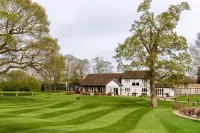 Sprowston Manor Hotel, Spa & Golf Отели в г. 
