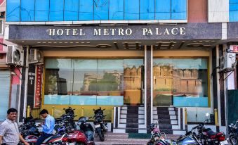 Hotel Metro Palace