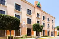 Holiday Inn Express OAXACA-CENTRO HISTORICO by IHG Отели в г. 