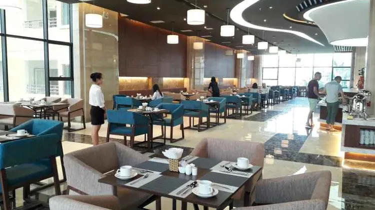 ムオンタン ラグジュアリー ダナン ホテル 食事・レストラン