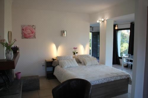 一室房（带水疗浴缸）