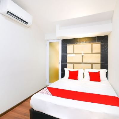 Bilik Queen Standard Kupon OYO 1023 La Mirina Boutique Inn