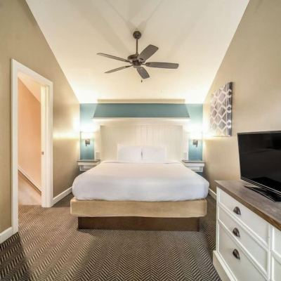 Deluxe Studio Suite Waterside Suites & Marina Promo Code