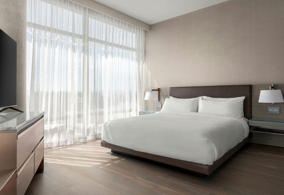 Tetra Hotel,  Autograph CollectionKing Bed Suite with Mountain View(SofaBed)