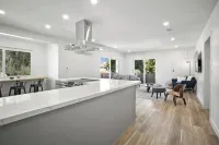 Spacious Apt w/ 2BR - City Center