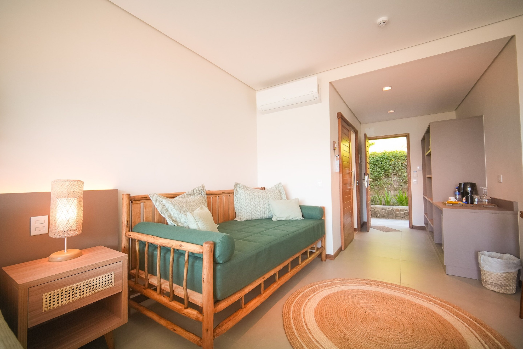 海景高级三人房