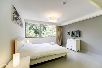 Dizengoff Inn Apartments Hotele w: 