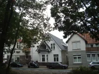Apartment am Wall Hotels in Emden