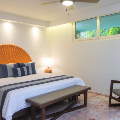 Master Suite Ocean Front Costa Sur Resort & Spa Promo Code