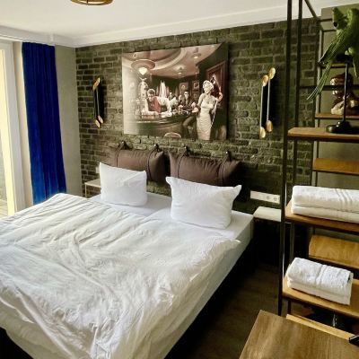 Deluxe Double Room IQ Hotel Promo Code