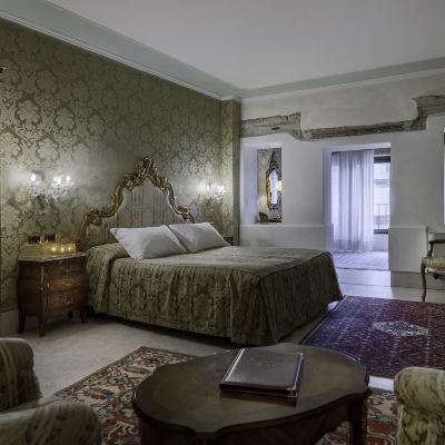 Junior Suite, Canal View (Gran Canal View) Al Ponte Antico Promo Code