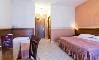 Hotel Ristorante Donato - Housity
