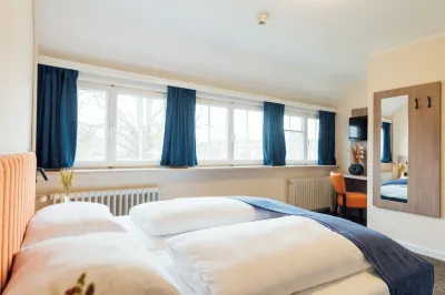 Hotel Myky Pinneberg Các khách sạn ở 