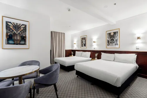 The Metropole Guesthouse