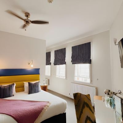 Deluxe King Room Lace Market Hotel Promo Code