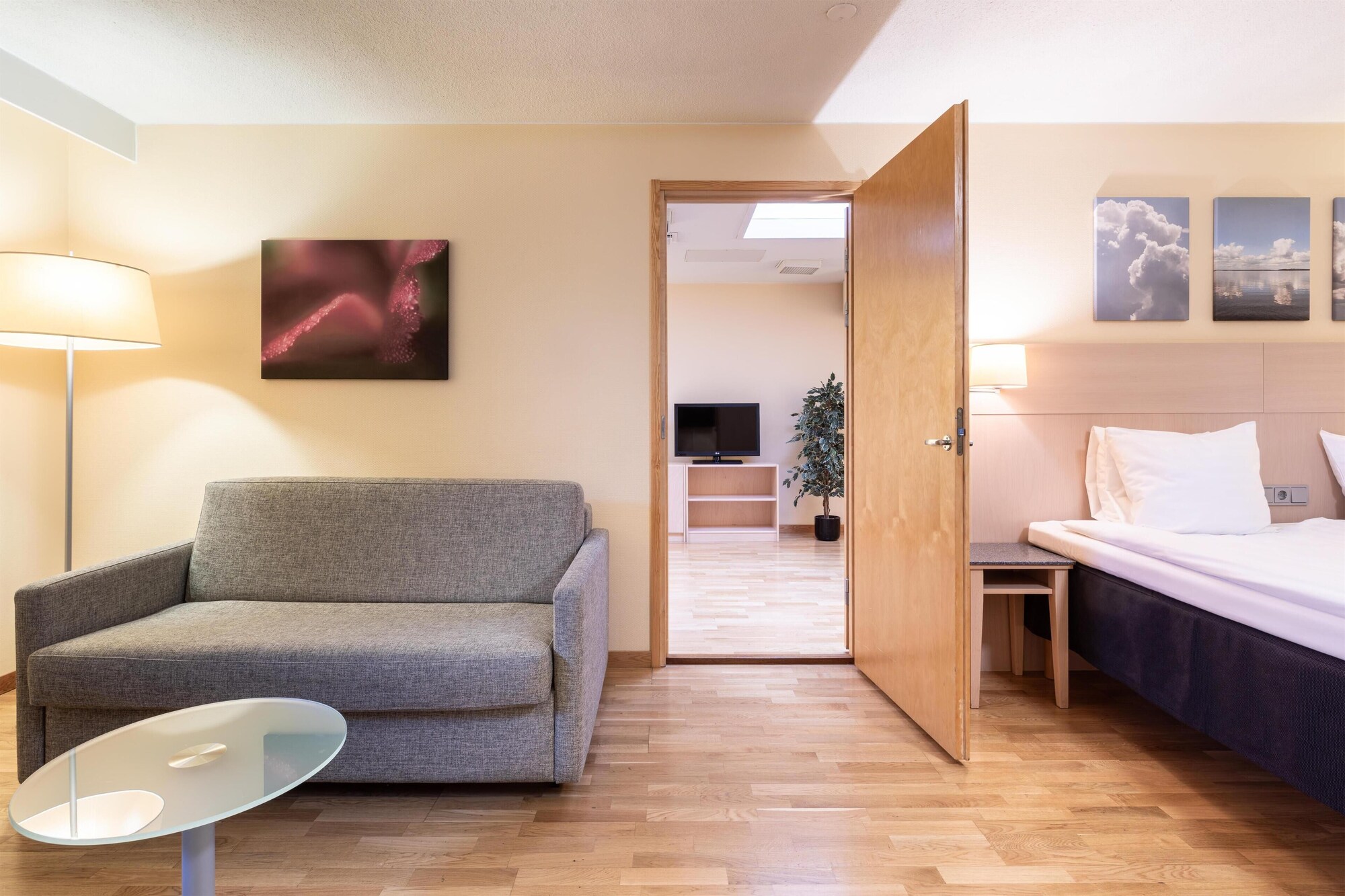 高级特大床间 - 带桑拿浴室