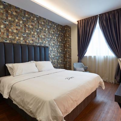 Bilik King Standard Kupon Dream Luxury Hotel