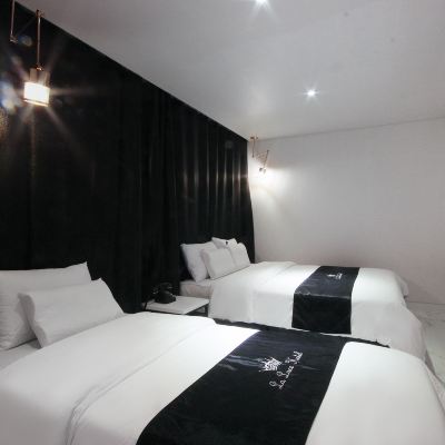 Suite (double + double + air purifier + terrace + top quality bedding replacement) 라루체호텔 쿠폰