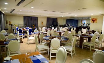 Muscat Levatio Suites, A Member of Radisson Indivi