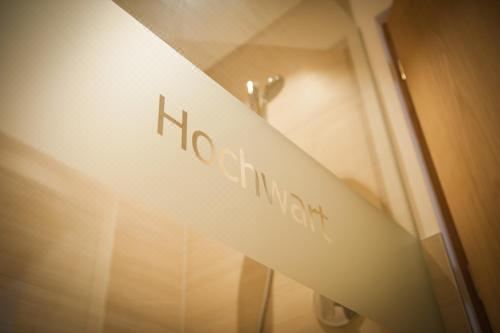 一卧室公寓（带阳台）