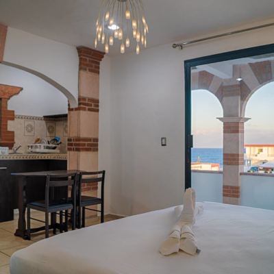 Room, 1 Double Bed, Balcony, Ocean View