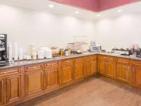 Howard Johnson by Wyndham Dothan Các khách sạn ở Dothan